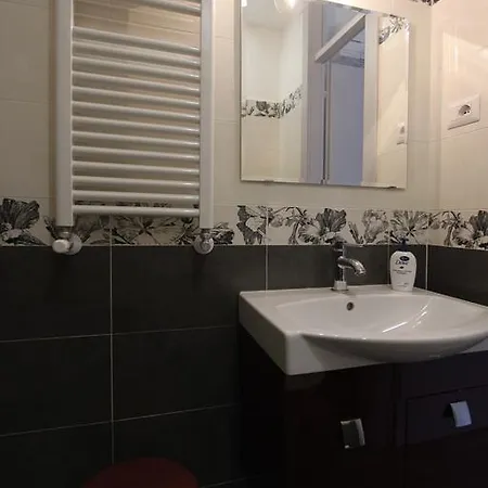 Francesca Отель Варацце